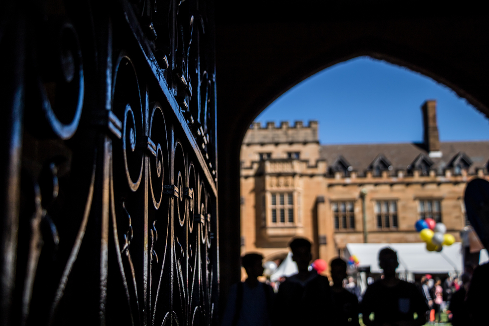silhouettes of students attending an excursion at sydney university